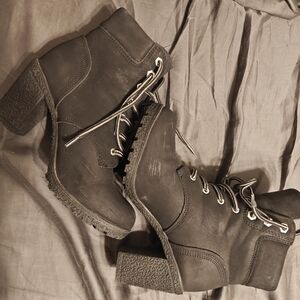 White Mountain Black Heels